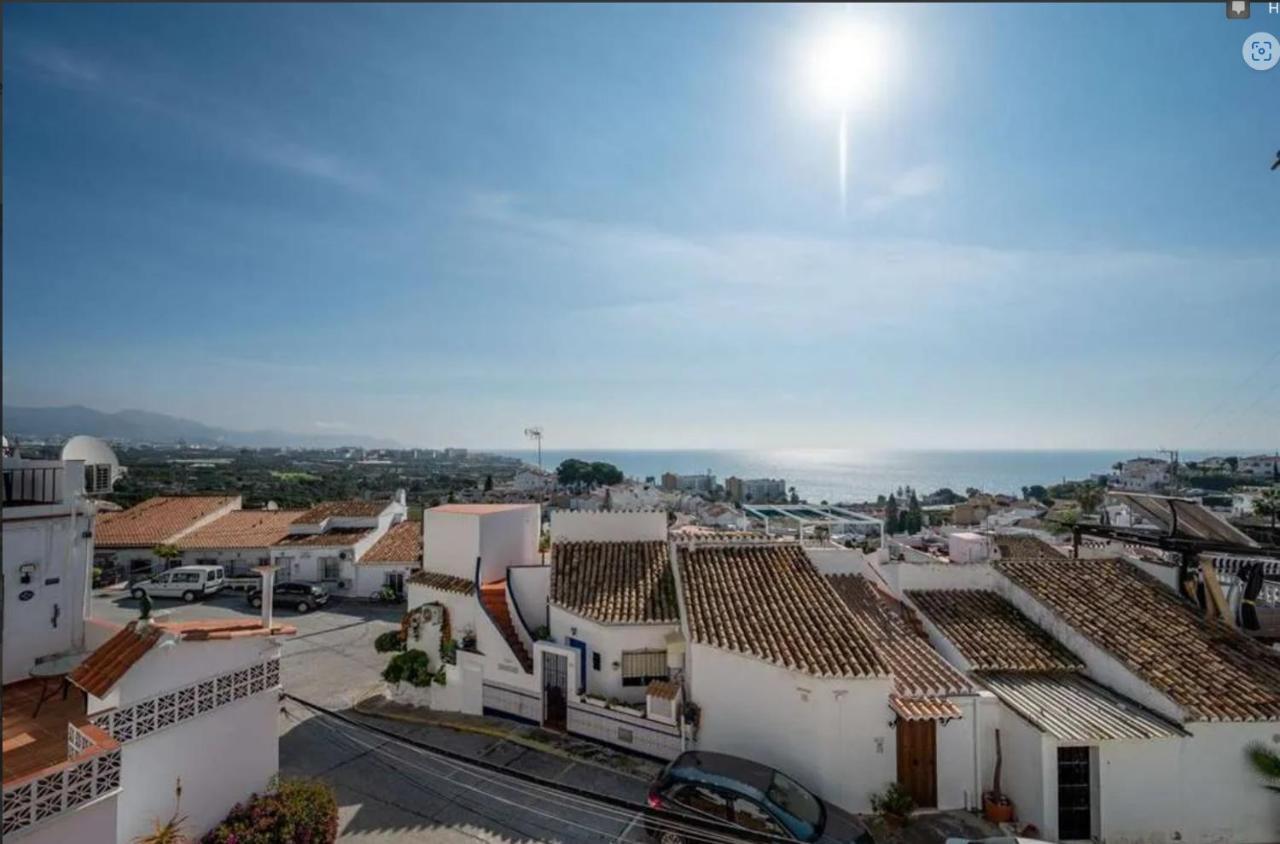 Caritas With Sea Views Semesterbostad