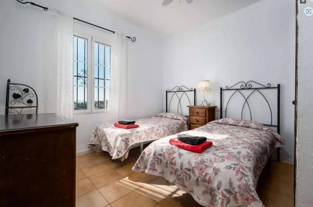Caritas With Sea Views Semesterbostad *